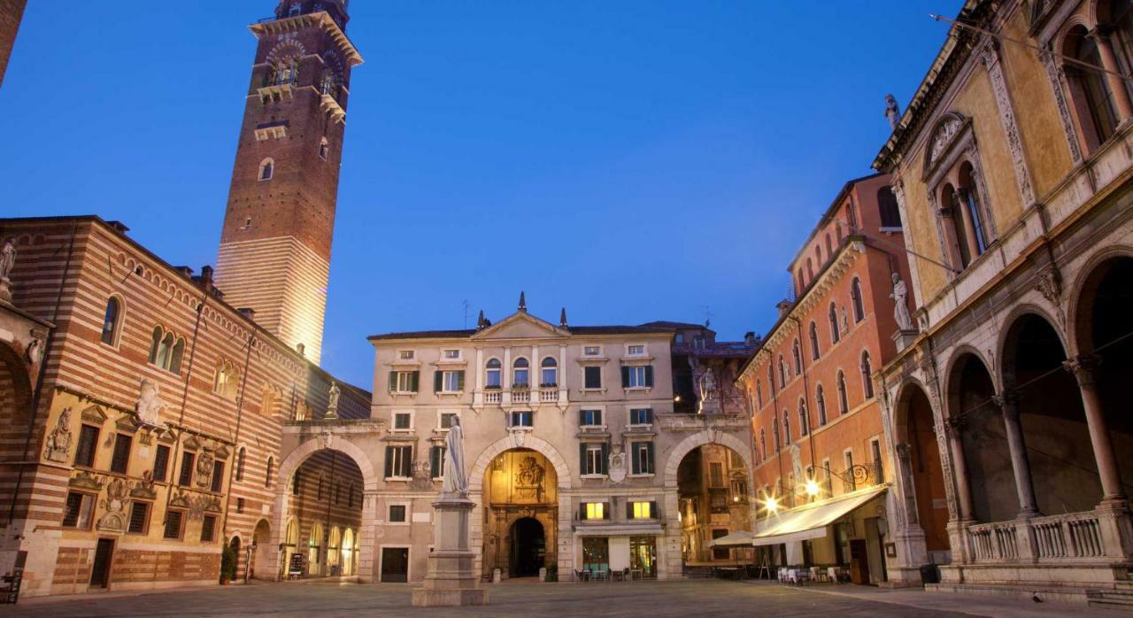 Suite Della Scala Verona Exterior photo
